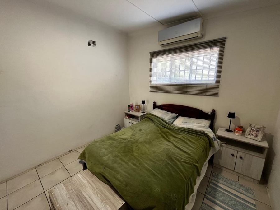 To Let 2 Bedroom Property for Rent in Rouxpark Western Cape